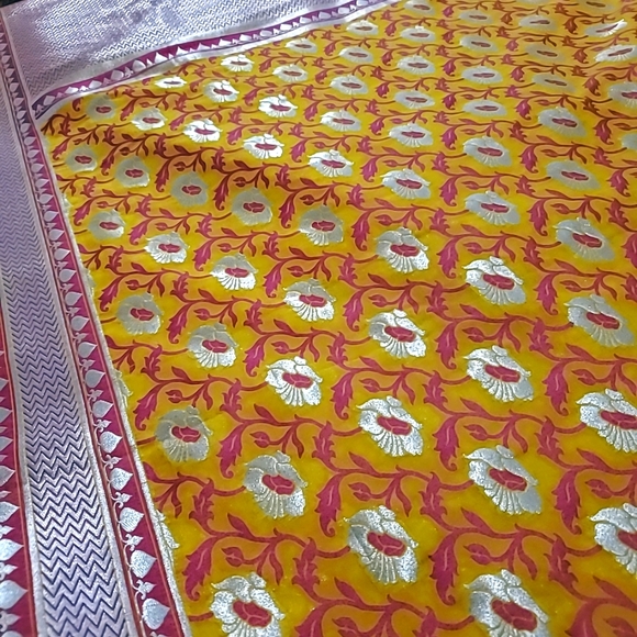 Georgette banarasi Mustard yellow saree - Picture 1 of 10